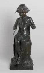 Sittende Faun