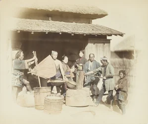 Risskall i Japan (håndfarget s/hv-bilde)