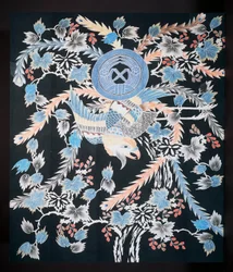 Futonji sengeteppe med motiver av phoenix, paulownia og påskeliljer, bomull, fargestoff med indigo, pigment og blekk