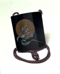 Tre case inro