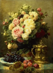 En vase med roser og en tankard på et bord (olje på lerret)