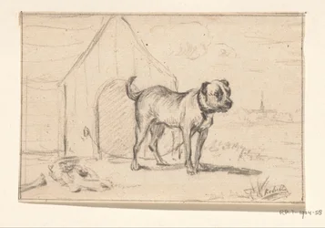 Hund i bånd, stående foran kennelen hans
