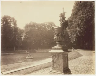 Versailles, Grand Trianon, (Blyvase av Le Lorrain)