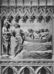 Katedral, interiør, korskjerm, Jesus Kristus dukker opp ved Tiberiassjøen, det mirakuløse fisketrekket, ca. 1340-51 (polykrom stein)