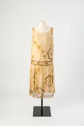 Sitrongul silke chiffongperlebrodert aftenkjole, 1927 (silke)