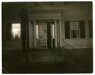 Boston døråpning, USA, ca. 1902-10 (foto av gelatinsølv)