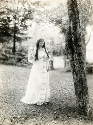 Grace Duffy Boylan mor til Malcolm Stuart Boylan, filmregissør Hollywood, ca. 1905-17 (foto av gelatinsølv)