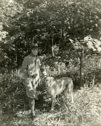 Wm Faversham William Faversham, ca. 1908-36 (foto av gelatinsølv)