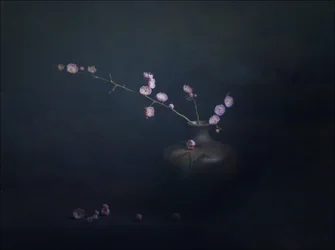 Stilleben med plommeblomster