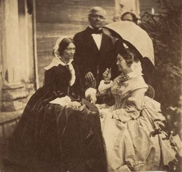 [Grevinne hermetikk med gjester, regjeringshuset, Allahabad], 1858.