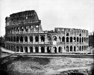 Eksteriør av Colosseum, Roma, 1893.