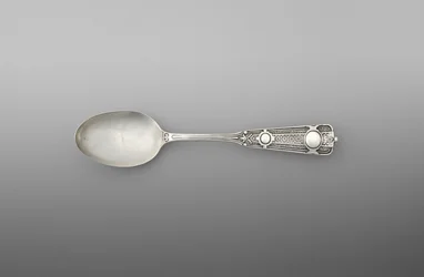 Teskje (en av et par), ca. 1860-90 (sølv)