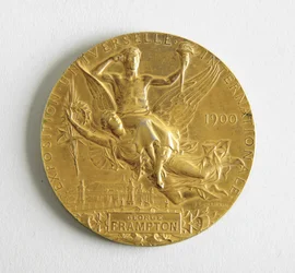Den internasjonale verdensutstillingen, Paris (Medalje tildelt George Frampton)