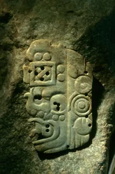 Gjenstand, jade, Cancun, Guatemala, Arthur Demarest, Tomas Barrientos, Maya, palass,…, 2004 (bilde)