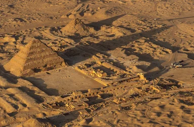 Det gamle riket; Djosers trappepyramide; Luftfoto; Saqqara; Egypt