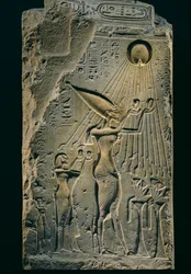 Relieff av Akhenaten under Aten, balustrade, Amenhotep IV. Som farao er Akhenaten…, 2009 (bilde)