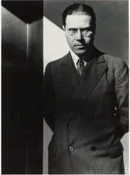 Selvportrett, 1926.