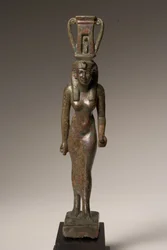 Statuett av gudinnen Nebet-hetepet (bronse)