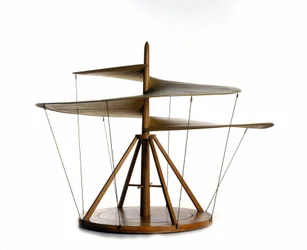 Modell av luftskruen etter Leonardo da Vincis tegning, flymaskin, helikopterets forløper - Leonardo da Vinci-museet for vitenskap og teknologi, Milano