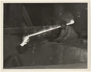 [Moulders hjelper, Baldwin lokomotivverk, Eddystone, Pennsylvania].