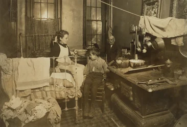 Jimmie Chinquanana kategori "under klasse", hjemme i New York bak familiebutikken, 1913