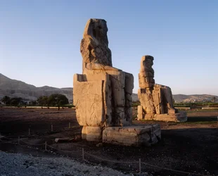 Egypt, Luxor Governorate, Karnak, Statuer av Amenhotep III