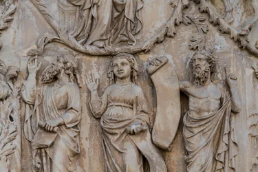 Profeter, detaljer fra Jesse-treet og messianske profetier, Stories of Genesis, basrelieffer av Lorenzo Maitani (før 1275-1330), andre søyle, fasade til Orvieto-katedralen, Umbria, Italia