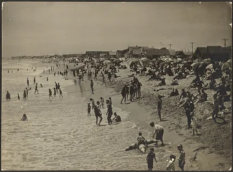 [Strandscene]