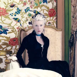 Daphne Guinness for AÏE Magazine, ca. 2011 (akrylmaling på papir)