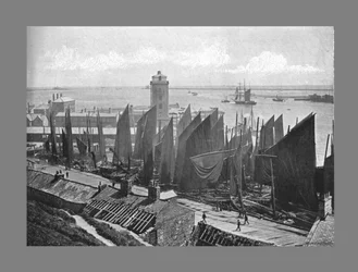 Lite lys, North Shields, c1900