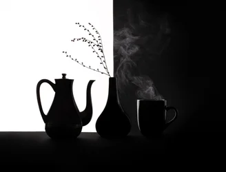 Svart-hvitt kaffestilleben