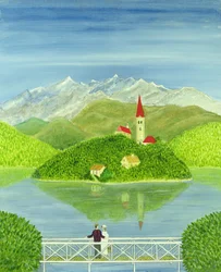 Elskere på broen med snødekte fjell