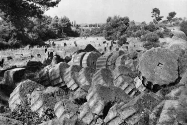 Temple of JupiterZeus, Olympia, Hellas, 1937.