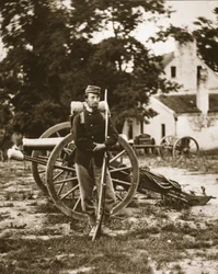 D.W.C. Arnold, en menig i Union Army, nær Harper