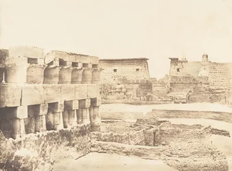 Palace and Village of Luxor, hentet fra sør, Theben, 1849-50.