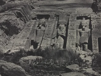 Den sørlige delen av Hathor-tempelet, Abu Simbel, 1850.
