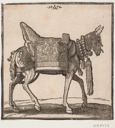 Et praktfullt utstyrt muldyr, profil mot h.