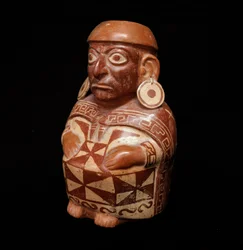 Førkolumbisk kunst, Moche-sivilisasjonen: vase som forestiller «Veveren» - 200 f.Kr.-700 e.Kr. - Lima, Nasjonalmuseet for antropologi og arkeologi, Peru - Førkolumbisk kunst, Moche-sivilisasjonen (Mochica-kulturen), antropomorf flaske: fremstilling