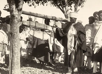 Building an Empire i den fascistiske tidsalderen: Abyssinian bells, 09/05/1936 (s/hvitt-bilde)