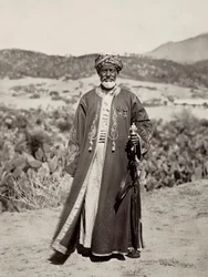 «Å bygge et imperium» i fascismens tidsalder: Cantibali Osman Edad, 09/05/1936
