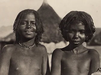 Building an Empire i den fascistiske tidsalderen: Maria-jenter i Eritrea, 09.05.1936 (s/hvitt-bilde)