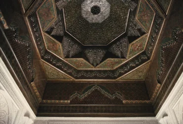 Kasbah of Thamiel glaoui, takdetalj (keramikk)