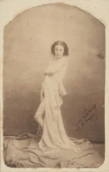 [Drapert stående akt], 1856-59