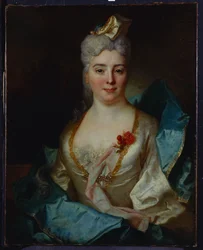 Portrett av en dame, iført en hvit kjole og en blå kappe