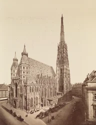 1., Stephansplatz 1 - Stefansdomen - vest- og sørfasade - sett fra et høyt ståsted