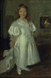 En liten jente, Helga Melchior, i en lang kjole