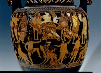 Loftsvoluttkrater med rød figur, detalj av scenen til skuespillere og musikere som forbereder seg til en forestilling før Bacchus og Ariadne, gresk, fra Ruvo, 5. århundre f.Kr. (keramikk) (se også 119444-5