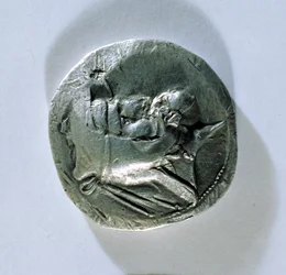 Tetradrachm av Vahbarz, konge av Persis, som viser kongens hode (forsiden) (se også 180369)