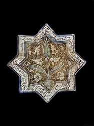 Åttespisset stjerneflis, Sultanabad, Iran, Il-Khanid-dynastiet (keramikk)