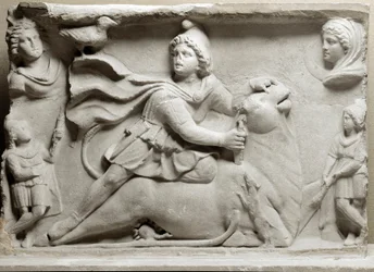Sivilisasjonen av fønikerne: offerscene som skildrer den guddommelige Mithra (Mythra eller Mithra) forbanner oksen. 2. eller 3. århundre e.Kr. Relieffstrømper i marmor. Paris, Louvre-museet